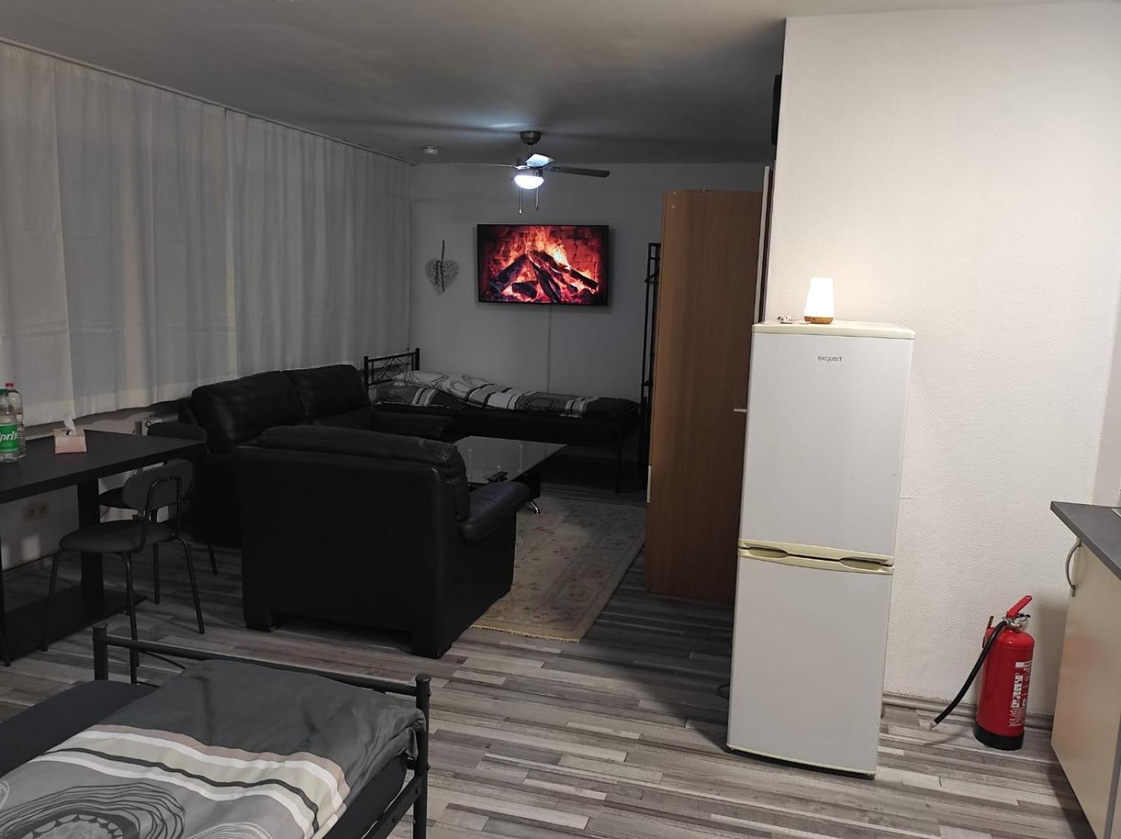 Ferienwohnung Im Zentrum Von Oberhausen Inklusive Wlan Bagian luar foto