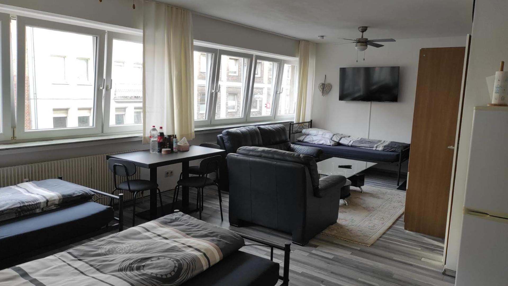 Ferienwohnung Im Zentrum Von Oberhausen Inklusive Wlan Bagian luar foto